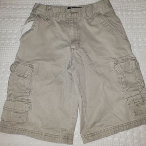 Premier International khaki short size 8